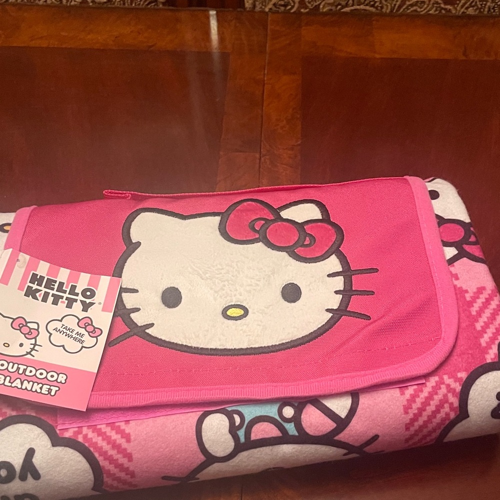 Hello Kitty Pink and White Blanket